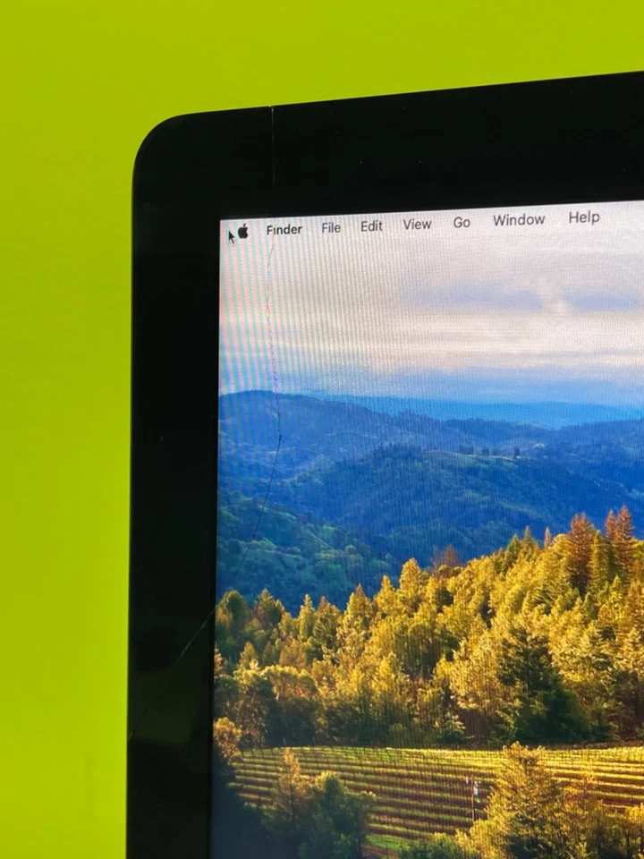 Apple iMac 21.5" Desktop - 3.1GHz Core i7 - 16GB - 1TB SSD - macOS 14 Sonoma - Image 4 of 4