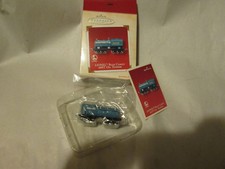 Lionel Blue Comet 400T Oil Tender Train Car Hallmark Keepsake Ornament 2002