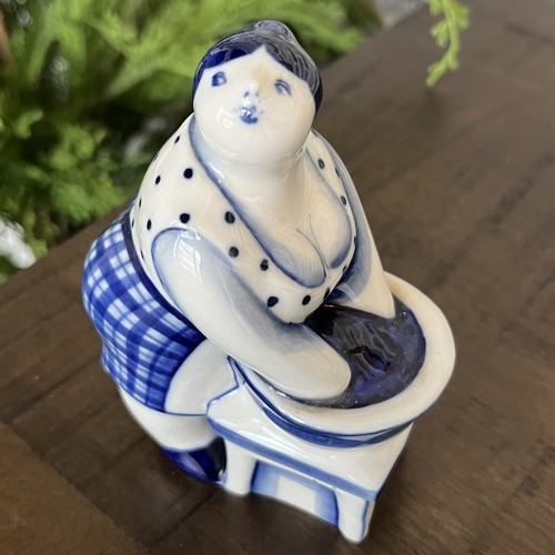 Gzhel Porzellan Figur UdSSR Frau Wäscherin Wäscherei Russland Russisch - Bild 2 von 8