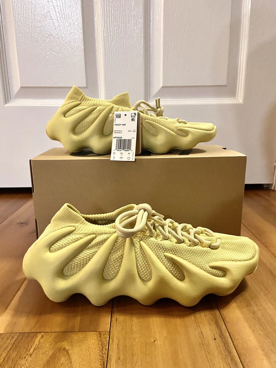 Adidas yeezy 200 gold top