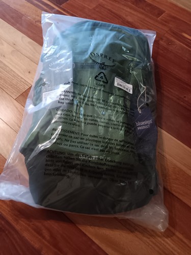 Green Osprey Packs Daylite Plus 20L Backpack - Picture 7 of 8