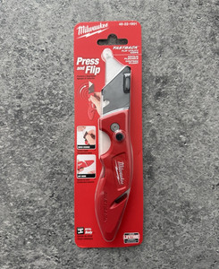 Milwaukee FASTBACK 48-22-1901 Press & Flip Utility Knife, Metal Handle Red/Black