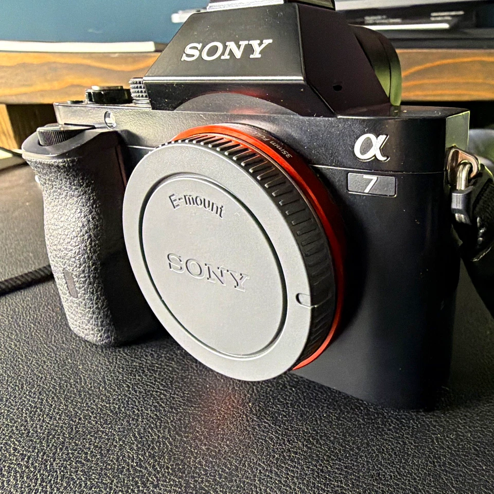 Sony Alpha 7, photo 1 of 5