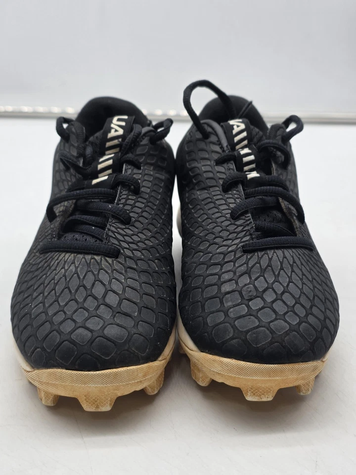 Under Armour Youth Baseball Cleats Shoes 1Y Black White 3026607-001 Boys Kids - Image 2 of 4