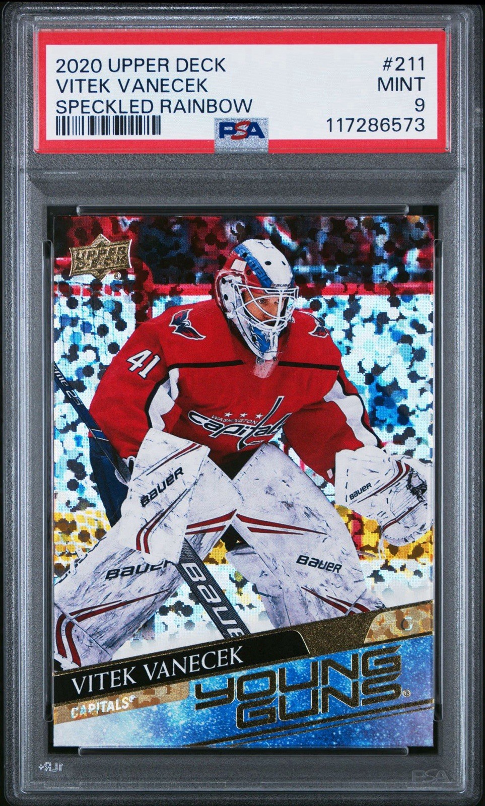 2020-21 Upper Deck Series 1 Vitek Vanecek Young Guns Speckled Rainbow PSA 9 #211