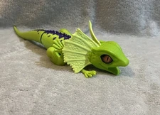 Zuru Robo Alive Lurking Lizard Battery-Powered Robotic Toy Green/Purple