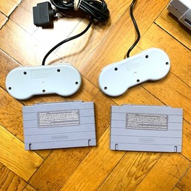 Super Nintendo SNES Console w/ OEM Controllers + w/ Mario Kart & Donkey Kong