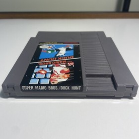 Super Mario Bros / Duck Hunt (Nintendo NES, 1985)