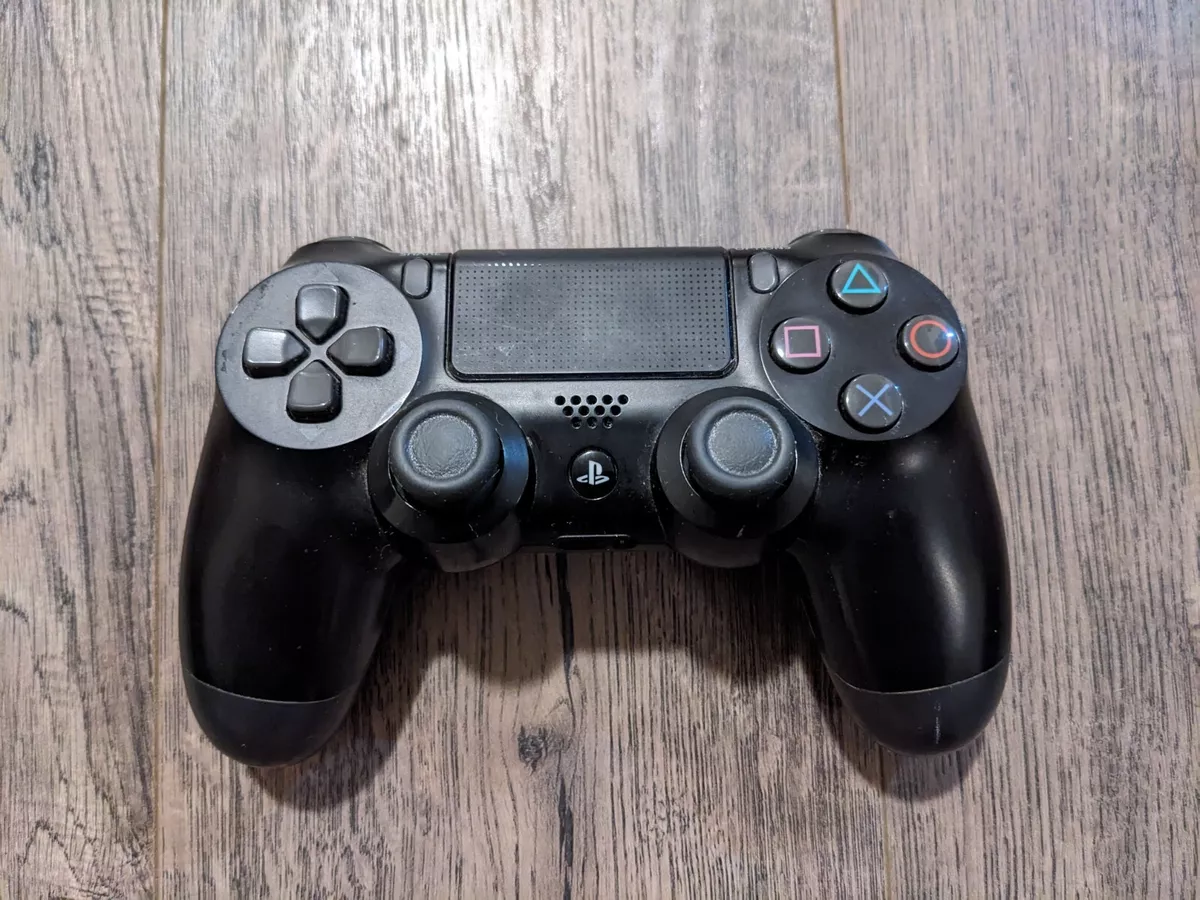 PlayStation 4 Dualshock Controller - Black