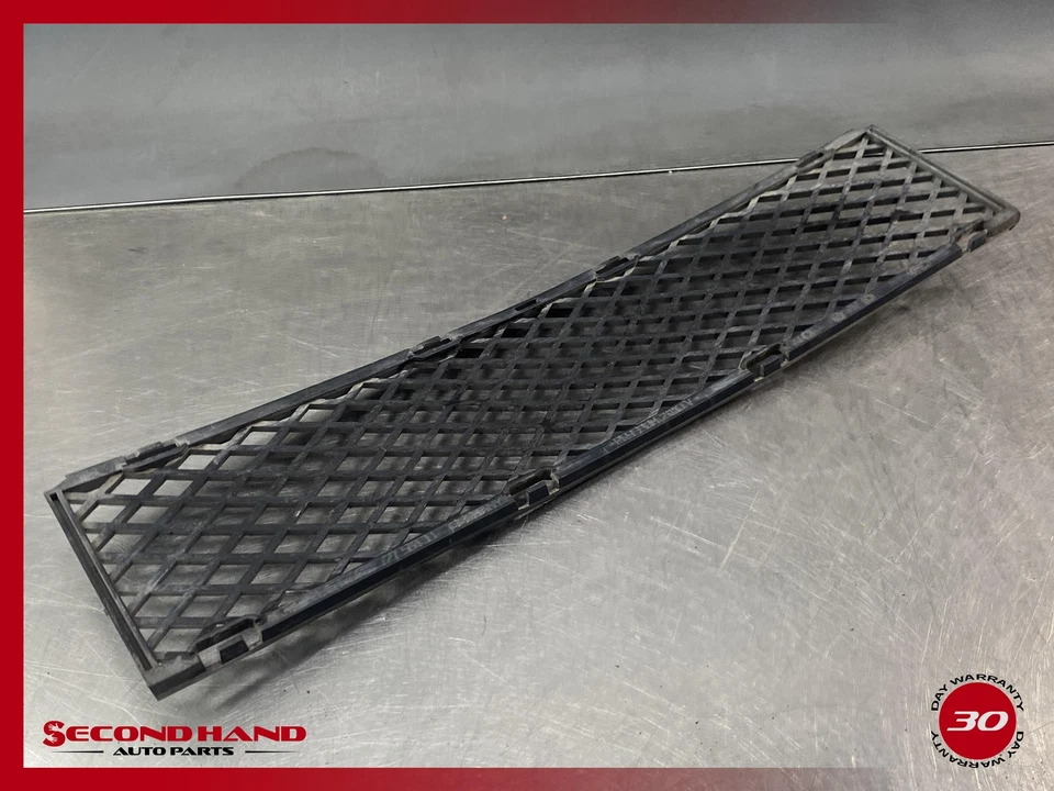 BMW 750Li E66 2006-2008 parachoques delantero parrilla inferior centro 51117135573 OEM Foto 4 de 4
