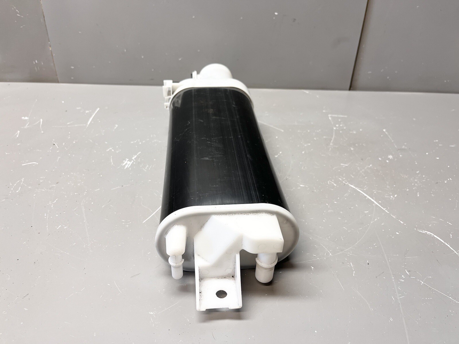 ⭐️2014 - 2019 MASERATI GHIBLI 3.0L V6 FUEL VAPOR EVAP EVAPORATOR CANISTER OEM