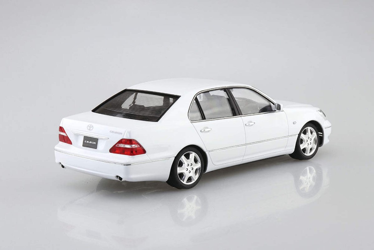 1/24 Toyota UCF31 Celsior 2005 Model Kit - Aoshima JDM Luxury