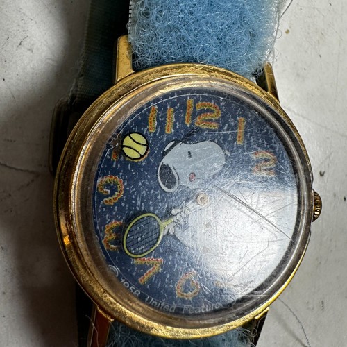 Vintage Timex Snoopy Tennis Denim Dial Mechanical Analog Wristwatch - Untested - Picture 2 of 6