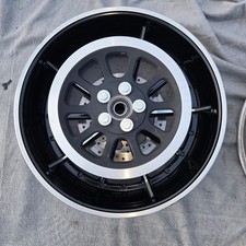 Harley Breakout Hinterradfelge Felge  komplett mit neuen ABS Lager 18x8 Pully, B