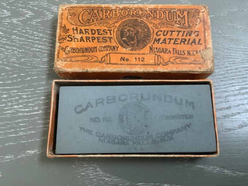 ANTIQUE Carborundum 112 COMBINATION RAZOR HONE 4x1 3/4x5/8 SHARPENING Stone