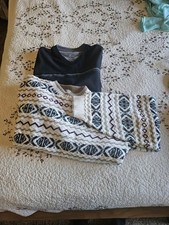 Men's Knit Pullover Sweater Geometric Crew Neck Long Sleeve White Navy Gray