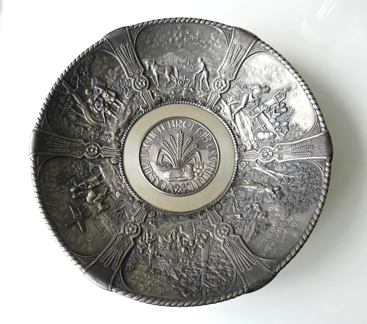 Zinnteller Wandteller Schale Zinnschale Frieling Zinn 95% - Durchmesser 32,5 cm