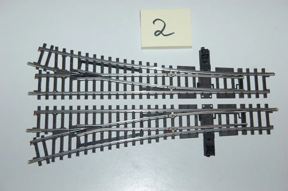 Märklin H0  2 schlanke  Weichen  2271  links + rechts  Handschaltung  K-Gleis  2 - Bild 1 von 1