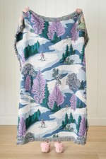 Anthropologie Winterscape Skiing Skiers Woven Cotton Throw Blanket 50" x 70" New