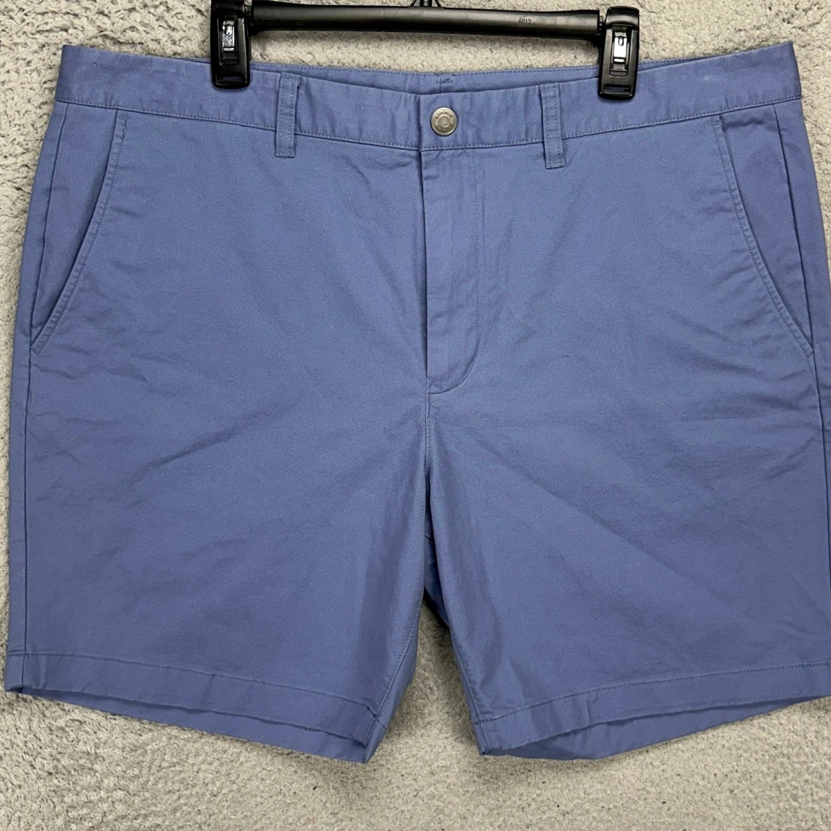 Short chino coupe décontractée pour hommes en Gris