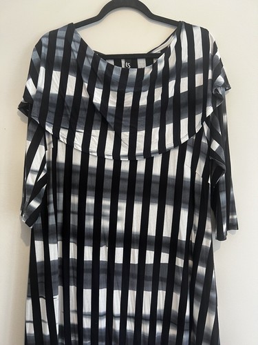 Taking Shape Sz XS Black White Striped Shawl Collar Long Sl Viscose Midi Dress - Picture 3 of 7