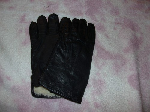 vtg Black Leather Gloves Fur Lined S M - Picture 2 of 5
