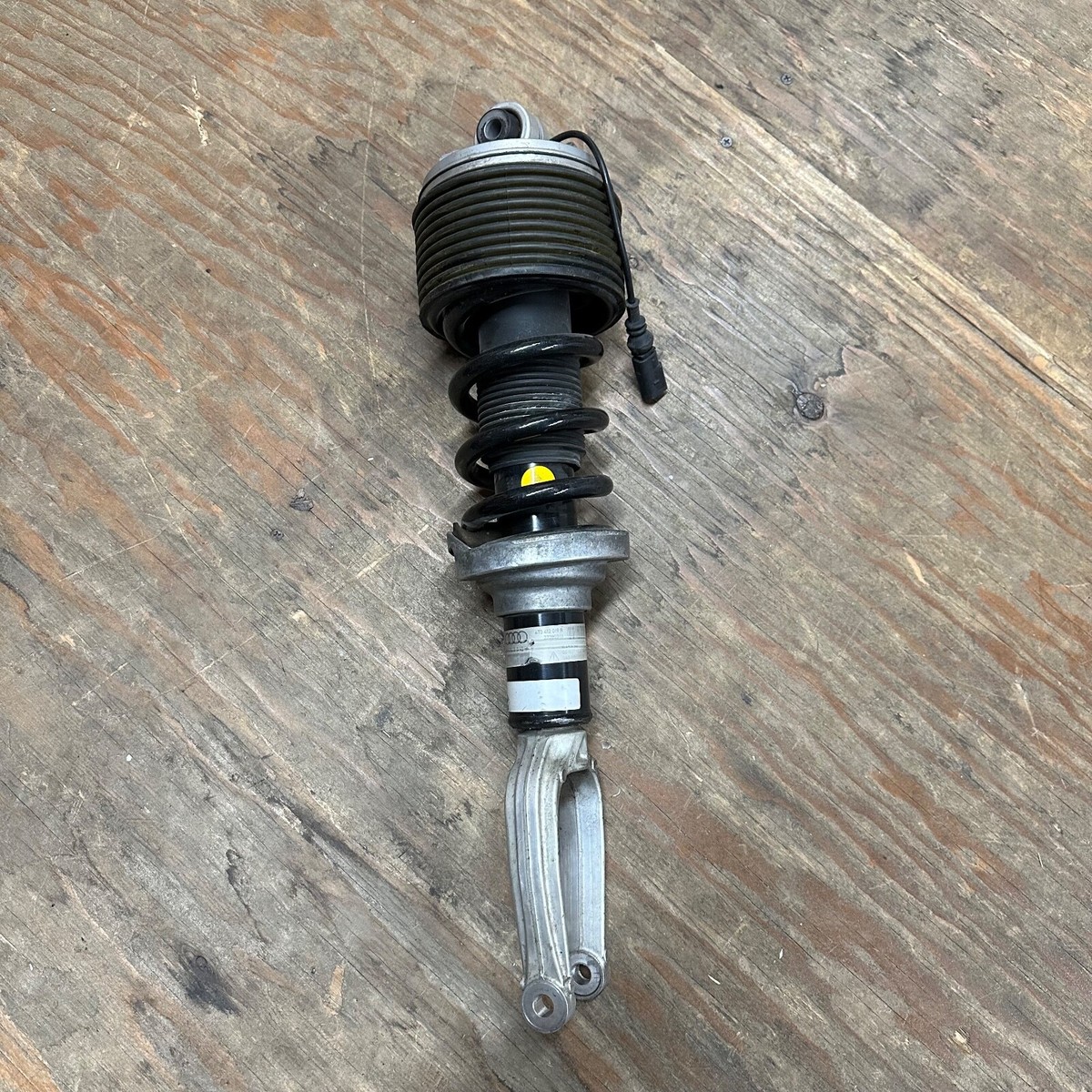 LAMBORGHINI HURACAN LP610 FRONT L/R SHOCK ABSORBER STRUT LIFTING