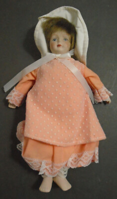 VINTAGE GORHAM GIFT WORLD OF GORHAM SMALL PORCELAIN DOLL 7 5/8