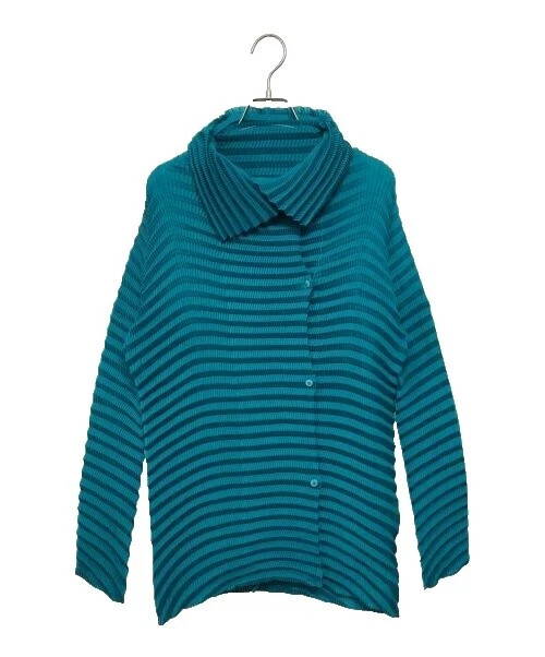 ISSEY MIYAKE Sweaters for Women