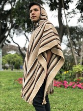 Handmade Peruvian Poncho, Hand Knitted Sheep Wool Poncho, Peruvian Hooded Poncho