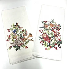 POTTERY BARN 12 DAYS OF CHRISTMAS EMBROIDERED GUEST TEA TOWELS SET OF 2 *NIP*