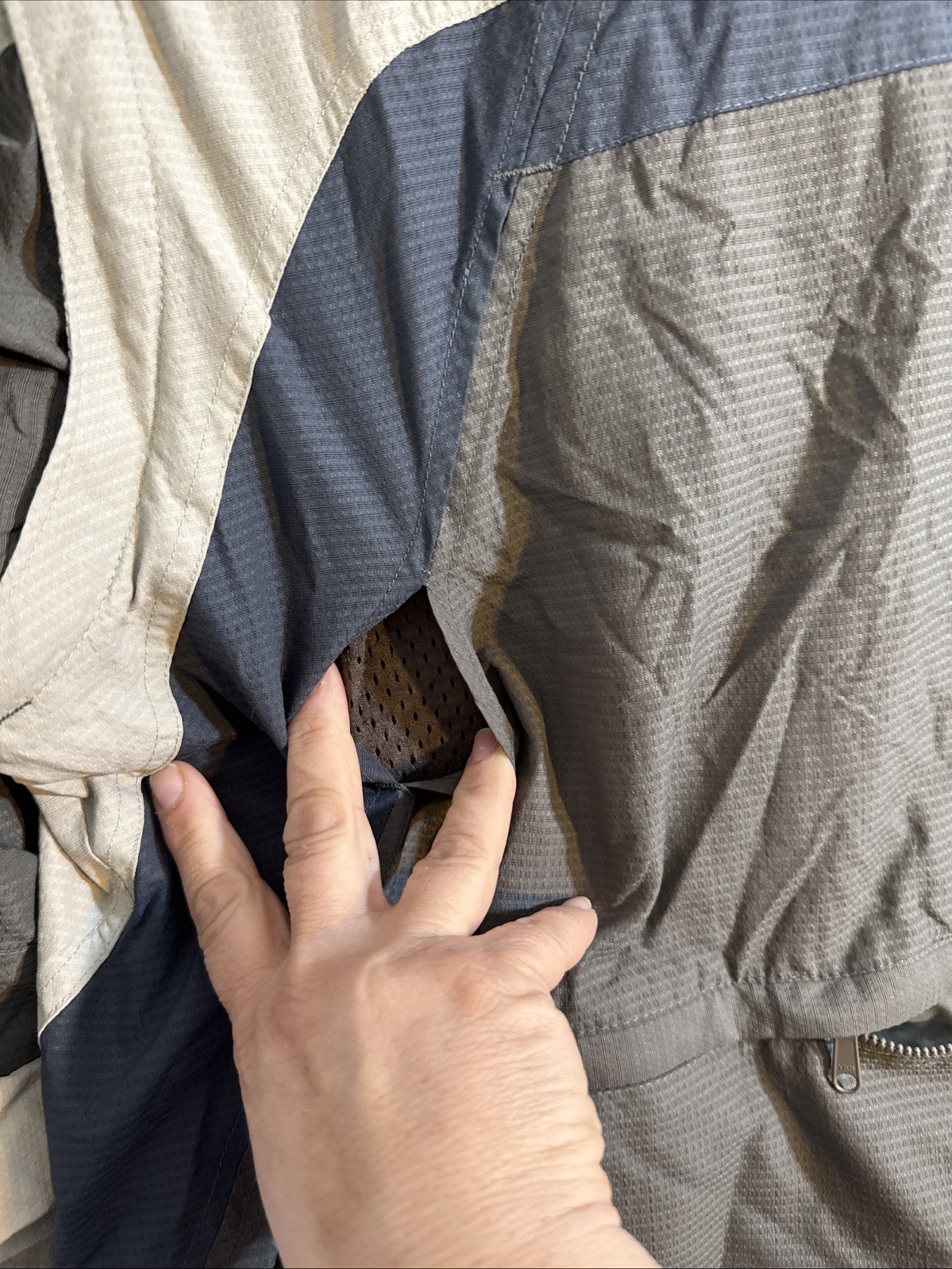 Columbia Packable Windbreaker Pullover Jacket Men… - image 6