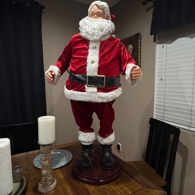 Gemmy Life Size Animated Singing Dancing Christmas Karaoke Santa 4 ft. Tall.