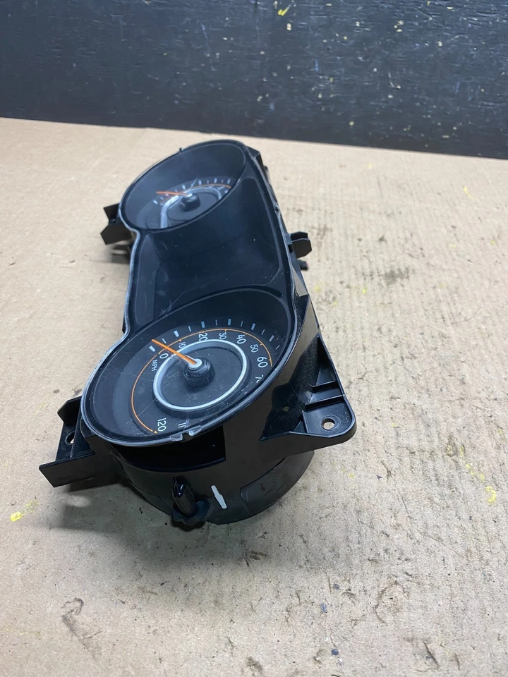 Cuadro de instrumentos Jeep Wrangler 2020-2023 3,5 R8436 PS Foto 4 de 4