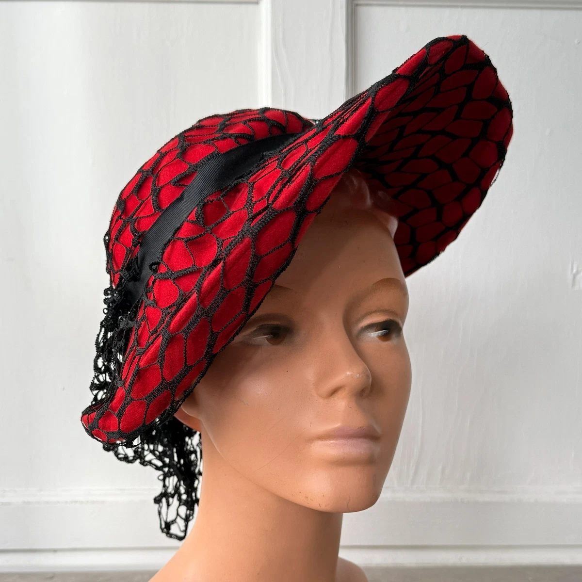 1940s Blue Suitor Pin-On Flowered Tilt Hat w/Original Netting Vintage 1940s Pink Floral Tilt Hat, Velvet Bow & Netting  main image 2