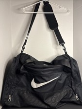 Nike Medium Duffel Gym Bag RN 56323 Black With Tire Design 22x12x12