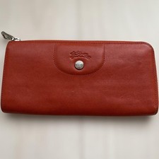 Longchamp Women Wallet Leather Zippered Long Wallet Limited Edition VHTF Elegant