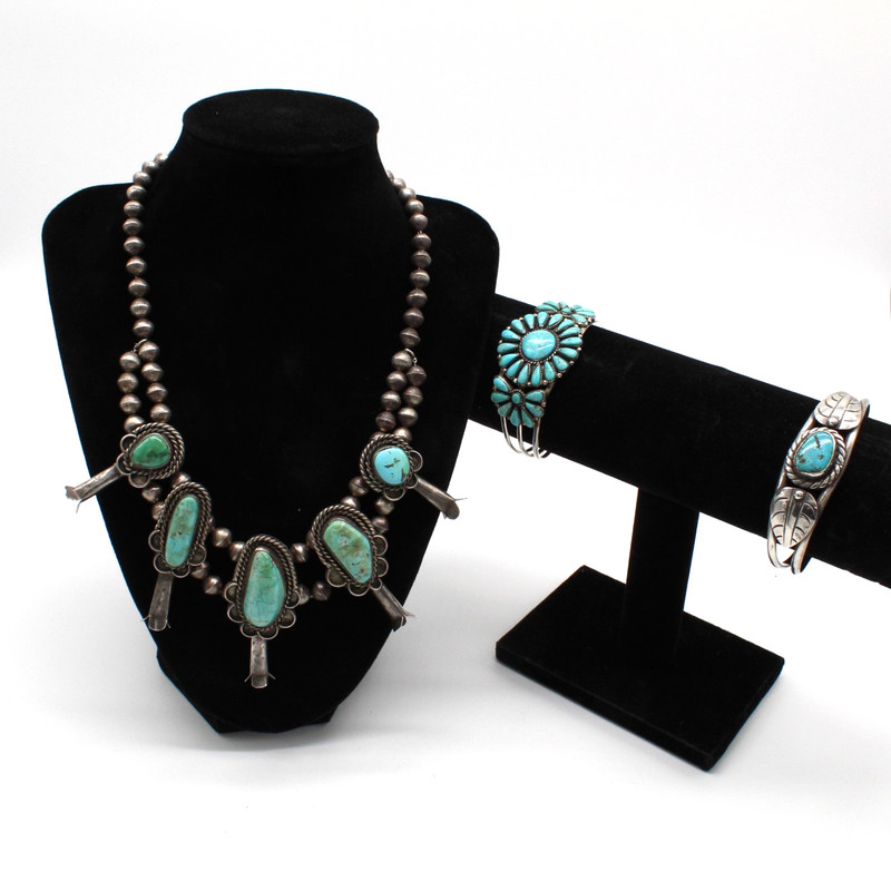 Vtg Petite Point & Style Stone Cuffs W/ Squash Blossom Pendant Choker SW-56