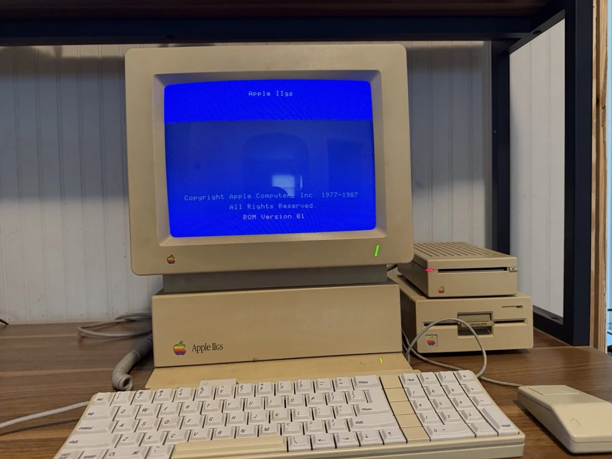 Apple Iigs Monitor for sale | eBay