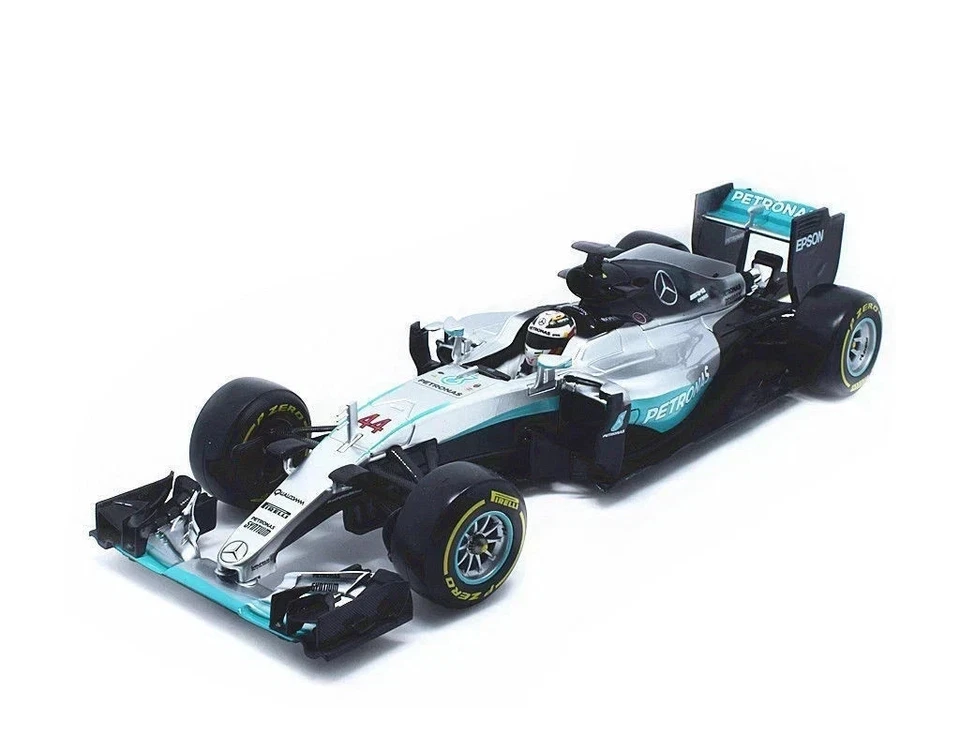 Burago 1:18 Mercedes Benz AMG Petronas F1 FW07 Hybrid Lewis Hamilton British GP - Image 2 of 4