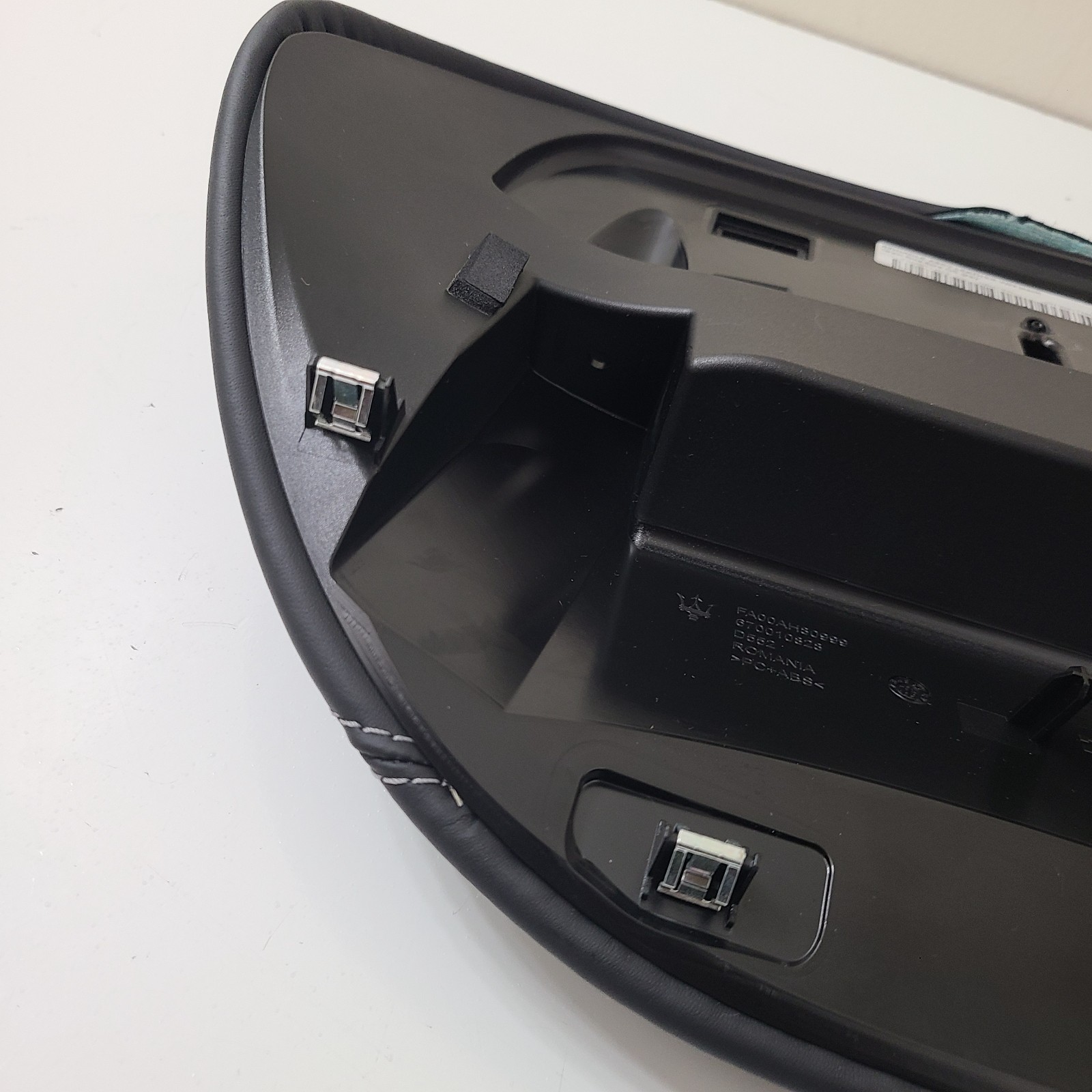 Dash Speedometer Gauge Cluster Upper Cover 670010828 Maserati Ghibli 2014-2024