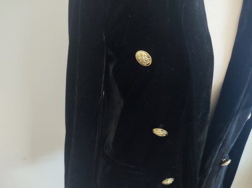 Gorgeous Velvet Gold Button Style Jacket By Barkins. Size 10. Lined - Picture 4 of 6