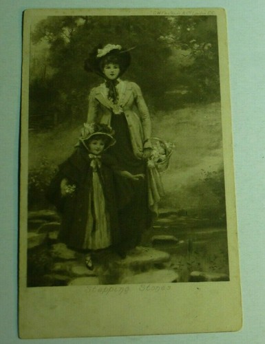 S079 "Trittsteine" Frau & Kind in MOTORHAUBEN Faulkner Postkarte 1903