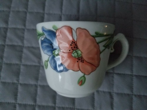 Villeroy & Boch Amapola Coffee Cup & Saucer Germany. Never Used. - Picture 2 of 6