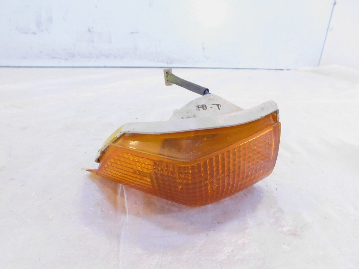 1990-1993 Kawasaki Ninja ZX6 ZX600D Front Left Turn Signal
