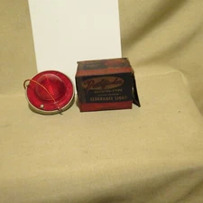 VINTAGE NIB NOS 1950s?  Pathfinder Beehive type Rat rod Red clearance light