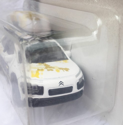 Majorette Citroen C4 Cactus White Extention Roof Explorer 1:56 in Long Package - Picture 3 of 5