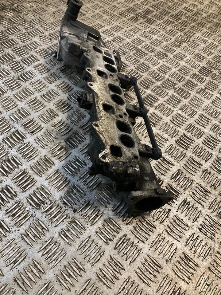 Colector de admisión delantero izquierdo MERCEDES-BENZ E 320 CDI W211 6420903337 3,0 diésel Foto 3 de 4