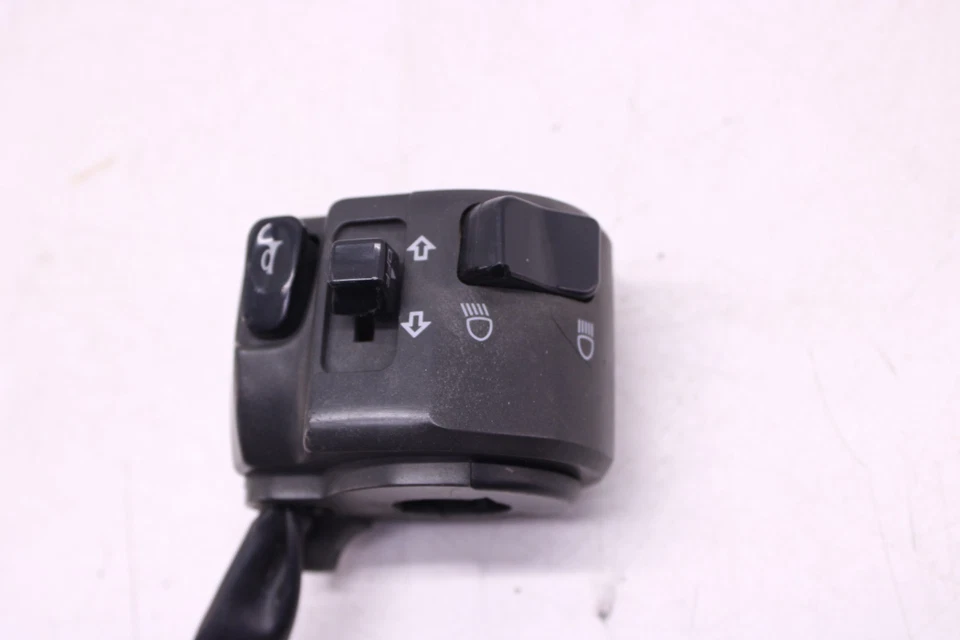 02-03 YAMAHA YZF R1 OEM LEFT CLIP ON HANDLE HORN SIGNALS SWITCH SWITCHES - Image 4 of 4