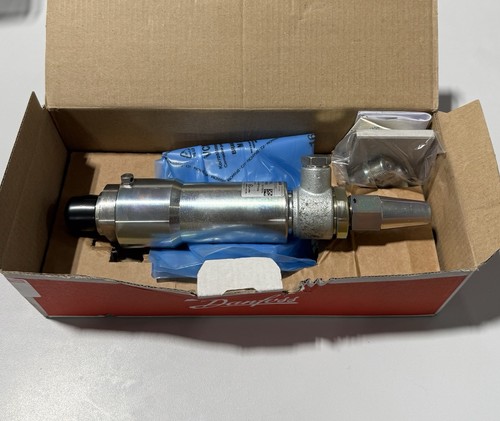 Danfoss CVPP-L Differential Press. Pilot Valve 027B0930 -9.6 to 102.0 psig *NEW* - Picture 1 of 3